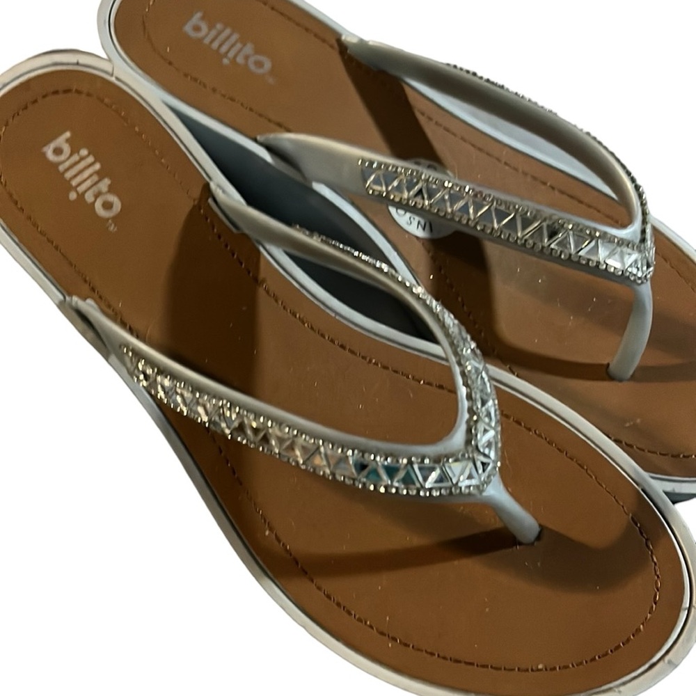 size 8 jelly sandals in silver